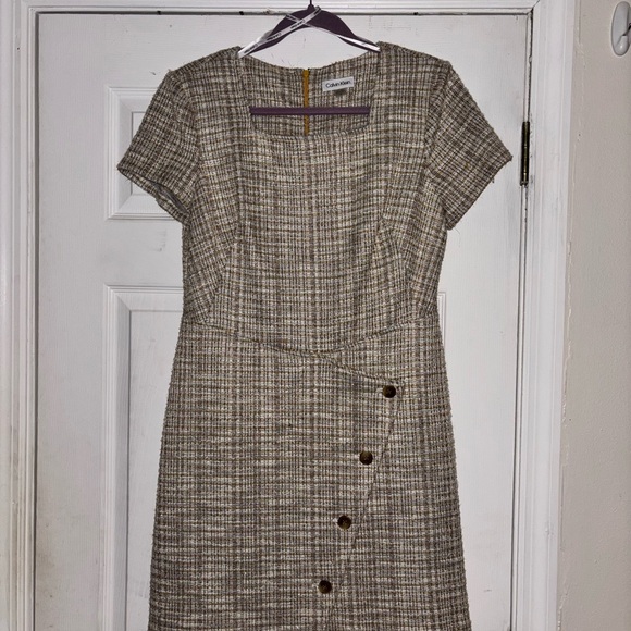 Calvin Klein Dresses & Skirts - Calvin Klein Cream Sheath Midi Dress Scoop Neck Short Sleeve